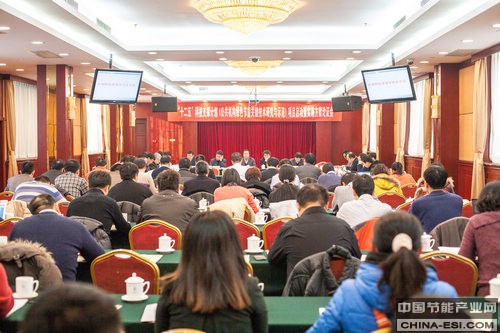 ������������ɫ���ܹؼ������о���ʾ������Ŀ